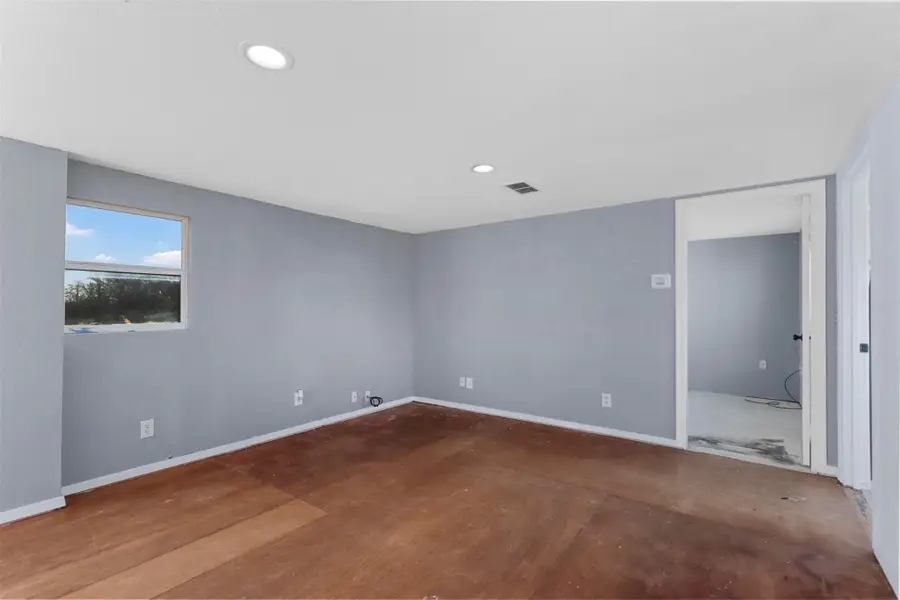 3209 Oak Hill Drive, Granbury, TX 76048 - #2