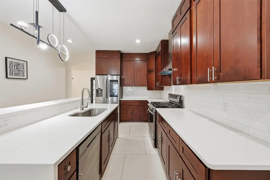 201 W Enon Avenue, Everman, TX 76140 - Image #2