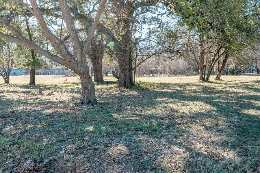 316 N Dixie Street, Eastland, TX 76448 - Image #3