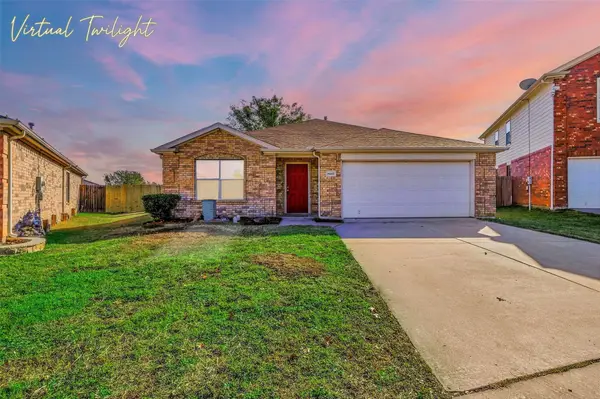 8445 Asheville Lane, Fort Worth, TX 76123