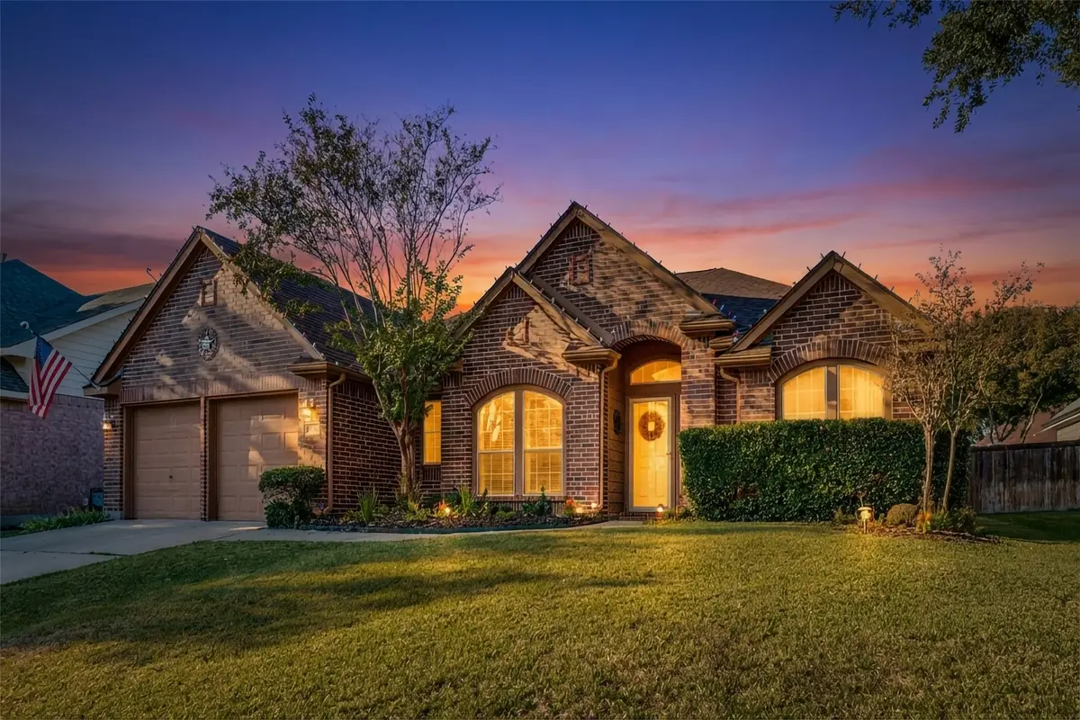 2207 Richmond Circle, Mansfield, TX 76063 - Image #1