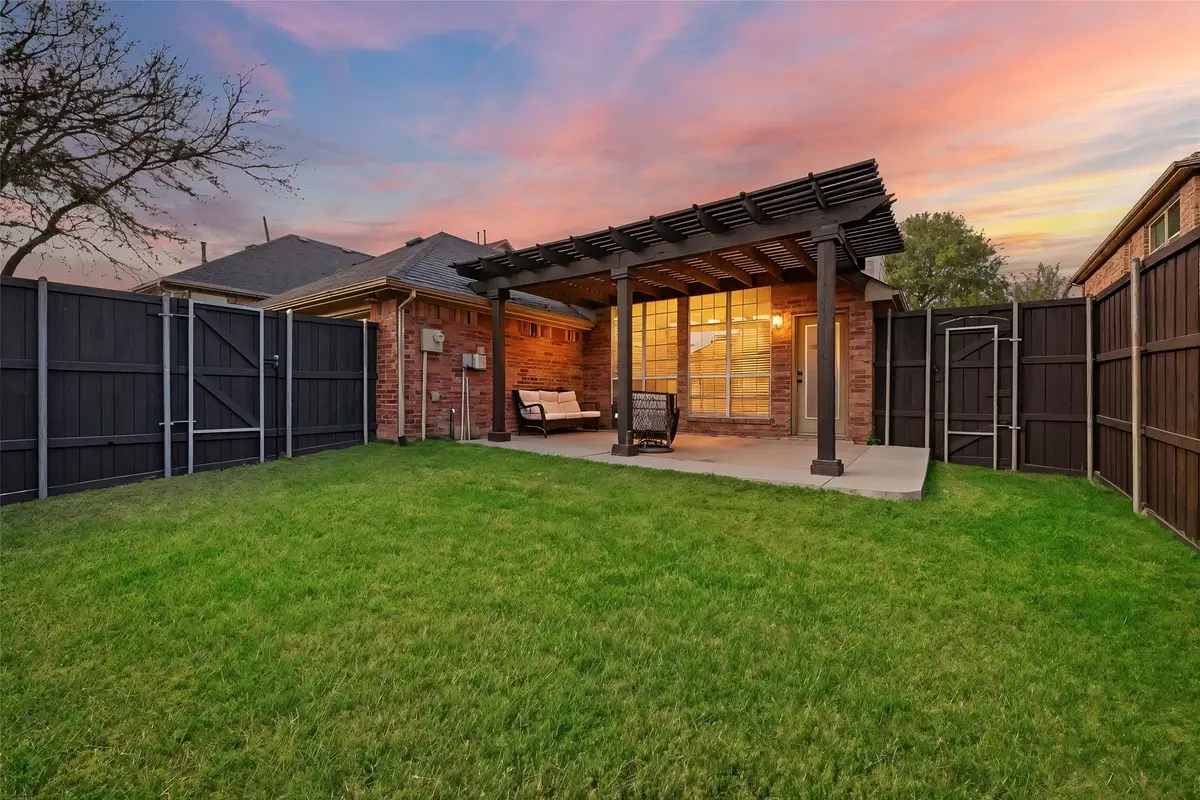 15921 Twin Cove Drive, Frisco, TX 75035 - Image #1