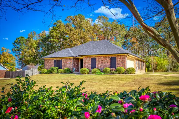 8064 Chickamauga Trail, Shreveport, LA 71107