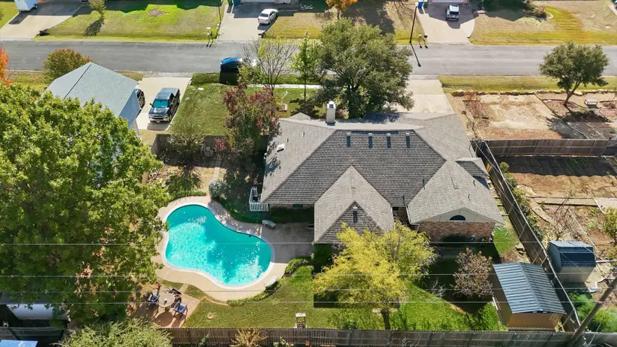 312 Richy Road, Roanoke, TX 76262 - Image #3