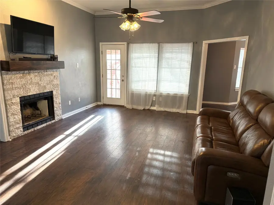 921 Cloud Croft, Hewitt, TX 76643 - Image #3