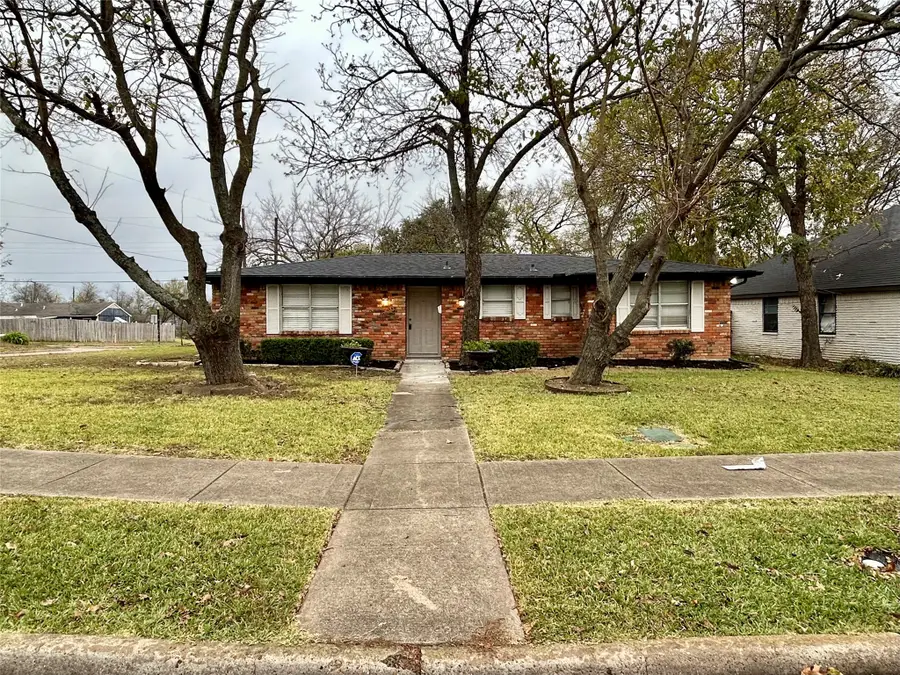 1300 Develon Drive, Mesquite, TX 75149 - Image #2