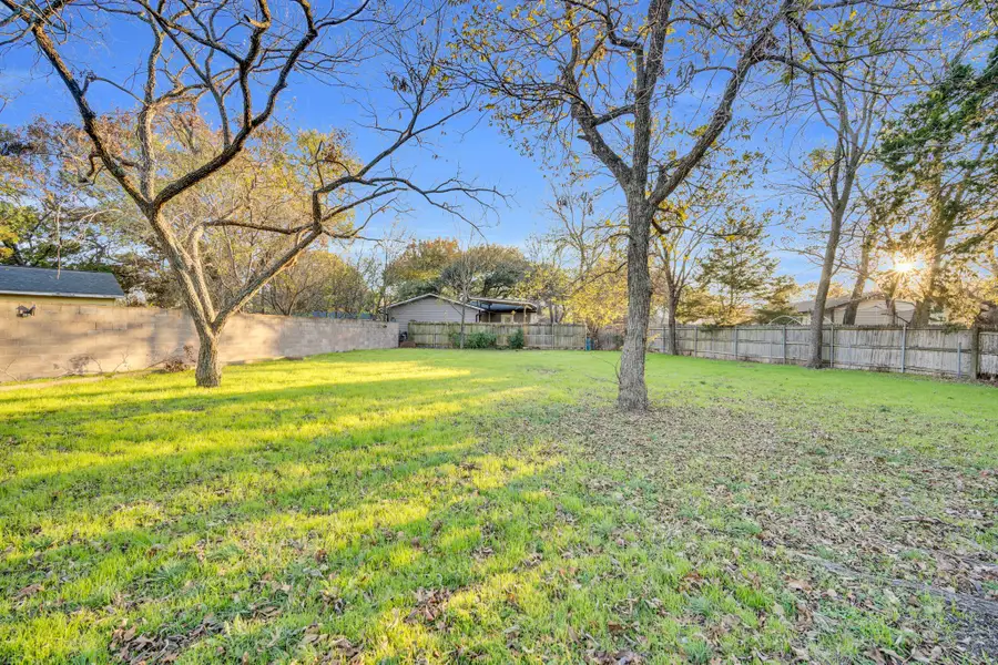 112 Barger Drive, Waxahachie, TX 75165 - Image #3