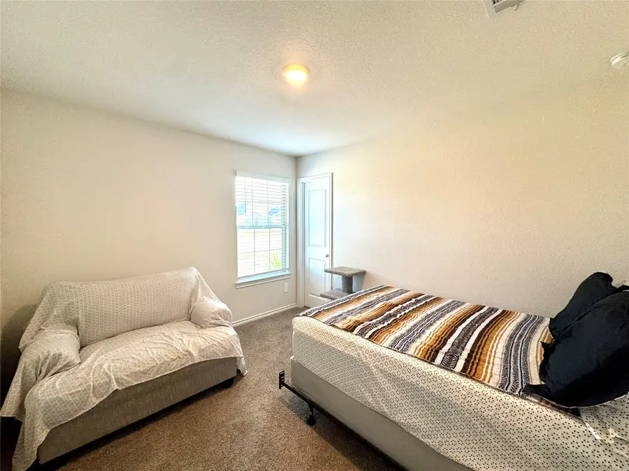 324 Boxwood Drive, Royse City, TX 75189 - Image #2