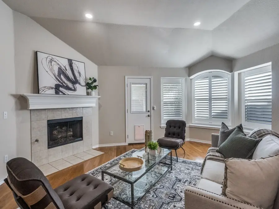 1732 Oak Brook Lane, Allen, TX 75002 - Image #3