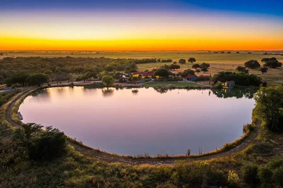 2574 County Road 211, Hico, TX 76457 - Image #2