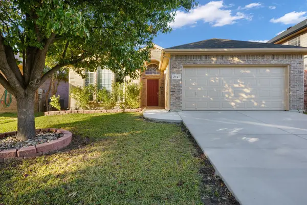 2721 Evening Shade Drive, Fort Worth, TX 76131