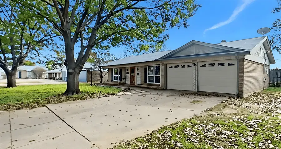 5016 Saint Lawrence Road, Fort Worth, TX 76103 - Image #3