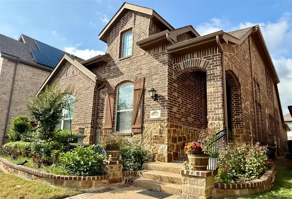 4302 Meadow Hawk Drive, Arlington, TX 76005