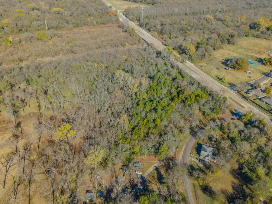 5621 Bon Aire Drive, Dallas, TX 75241 - Image #3