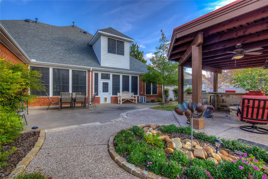 6404 Creekside Drive, Greenville, TX 75402 - Image #2