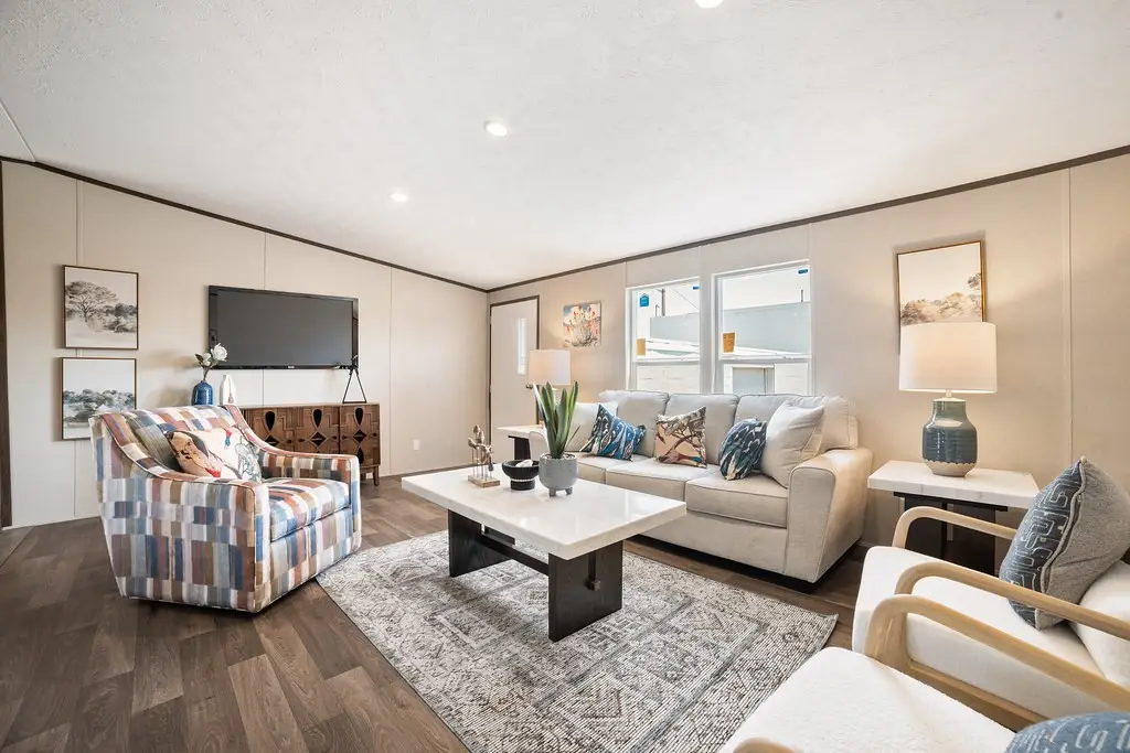 172 Roark Drive, Decatur, TX 76234 - Image #1