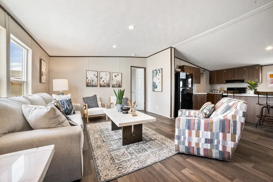 172 Roark Drive, Decatur, TX 76234 - Image #2