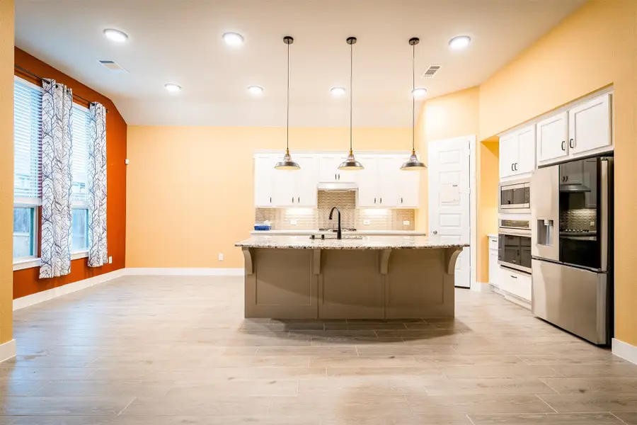 1121 Bridle Path Drive, Aubrey, TX 76227 - Image #2