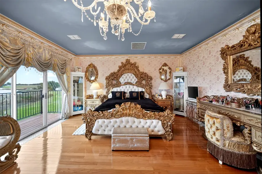 5218 Lake Terrace Court, Garland, TX 75043 - Image #3