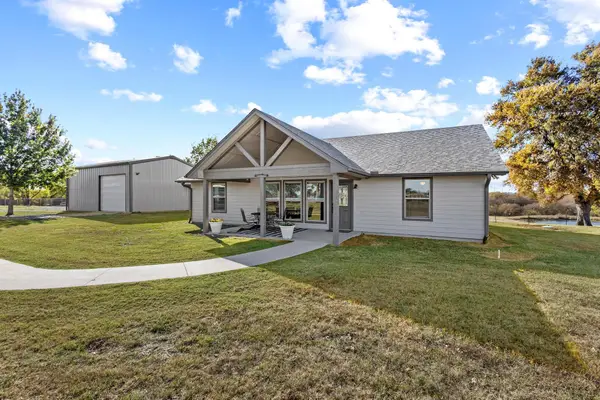 602 N Water Street #FM1752, Savoy, TX 75479