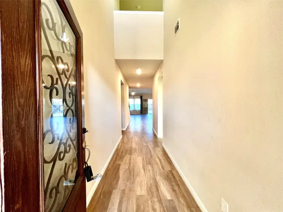 633 Hidden Cove Drive, Princeton, TX 75407 - Image #2