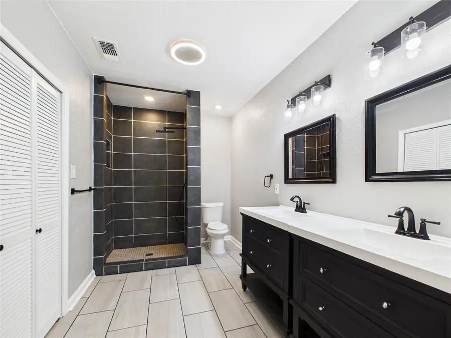 823 Havendon Circle, Dallas, TX 75203 - Image #3