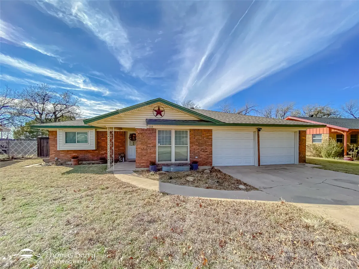 1104 Hickory Street, Roscoe, TX 79545 - Image #1
