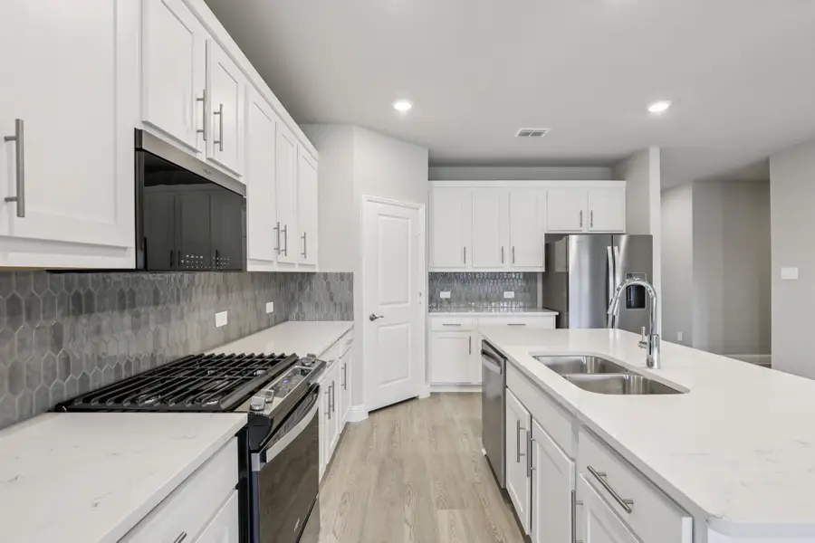 4011 Joe Pool Drive, Farmersville, TX 75442 - Image #3