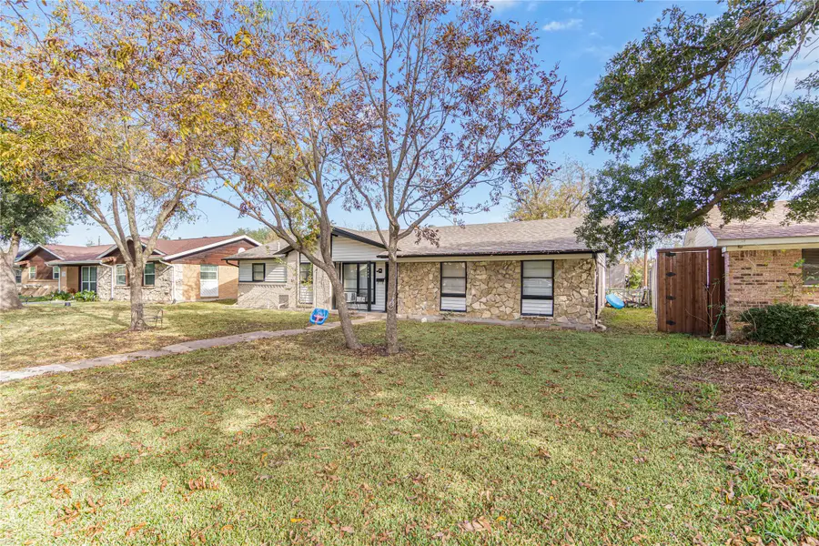 2404 Catalina Drive, Mesquite, TX 75150 - Image #3
