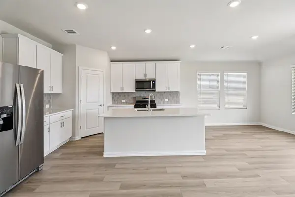 703 London Town Lane, Princeton, TX 75071