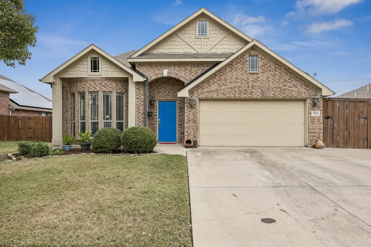 705 Bayshore Drive, Mansfield, TX 76063 - Image #1