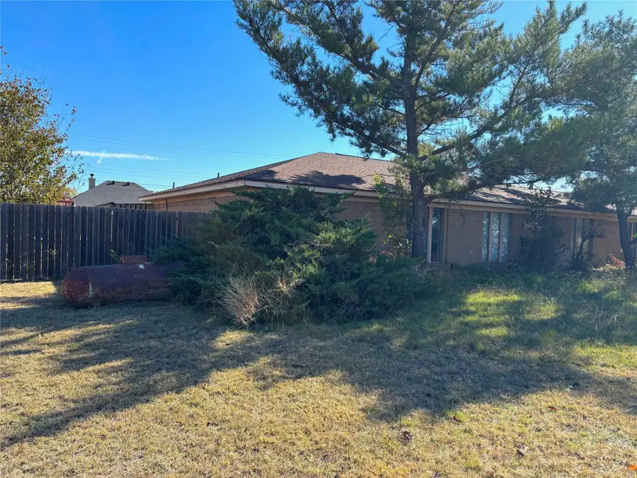 3201 E Lake Road, Abilene, TX 79601 - Image #2