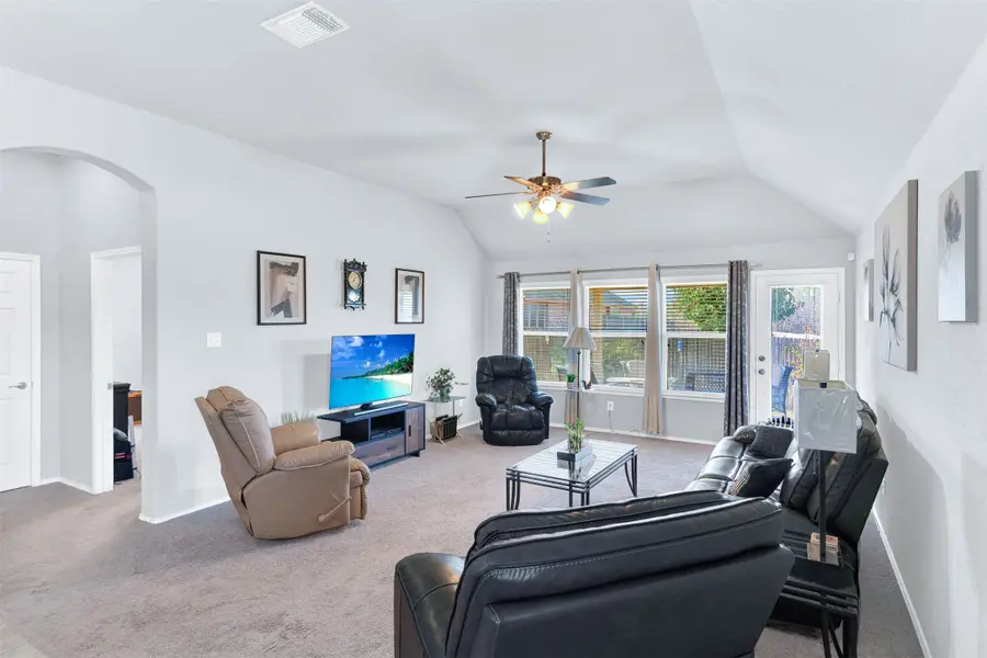 11800 Bexley Drive, Burleson, TX 76028 - Image #2