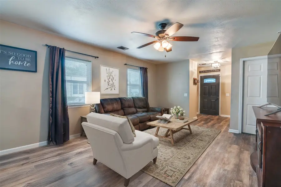 309 Emma Jane Street, Rockwall, TX 75087 - Image #2