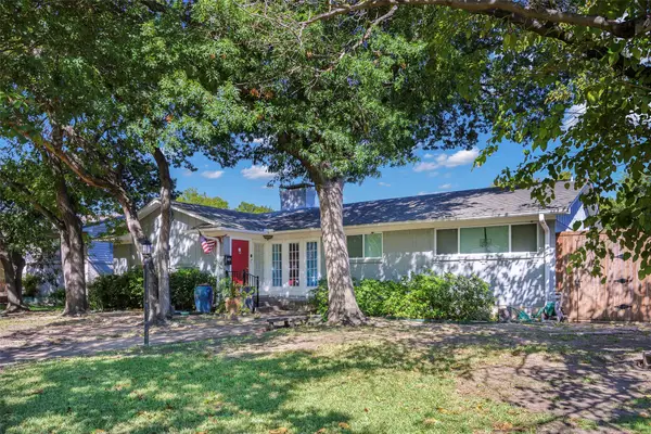 9835 Estate Lane, Dallas, TX 75238