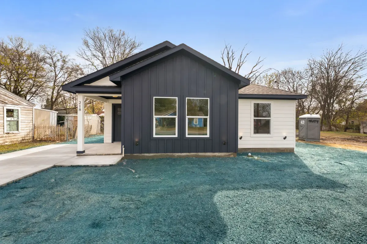 218 Chandler Street, Wilmer, TX 75172 - Image #1