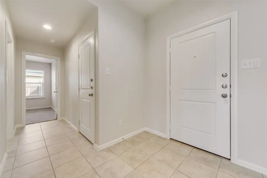 711 Durango Lane, Cleburne, TX 76033 - Image #3