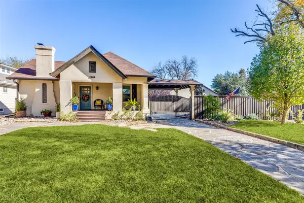 2209 Hillcrest Street, Fort Worth, TX 76107