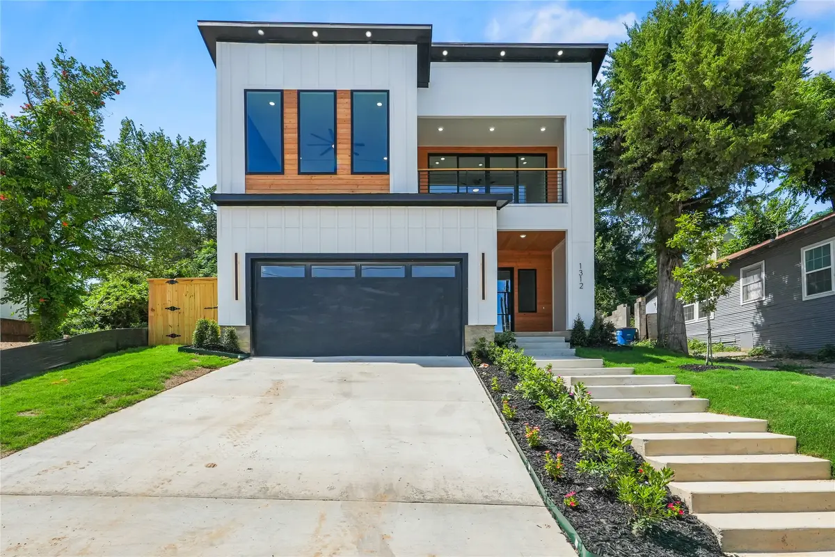 1312 Compton Street, Dallas, TX 75203 - Image #1