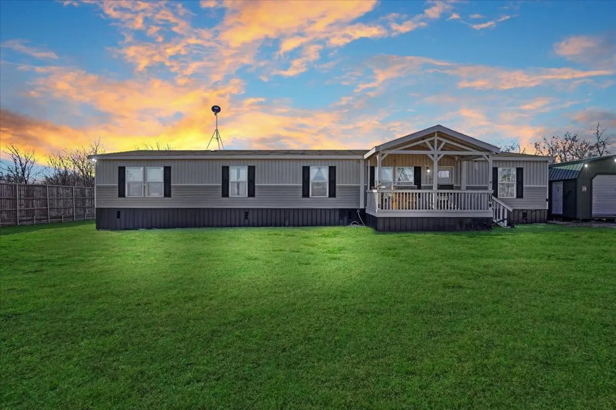 5740 County Road 1091, Celeste, TX 75423 - Image #1