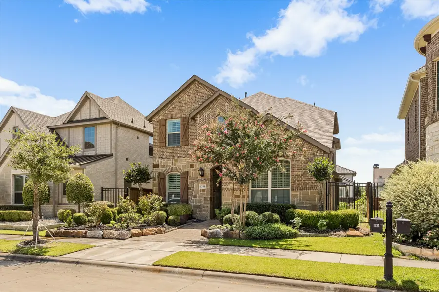 1330 Viridian Park Lane, Arlington, TX 76005 - Image #3