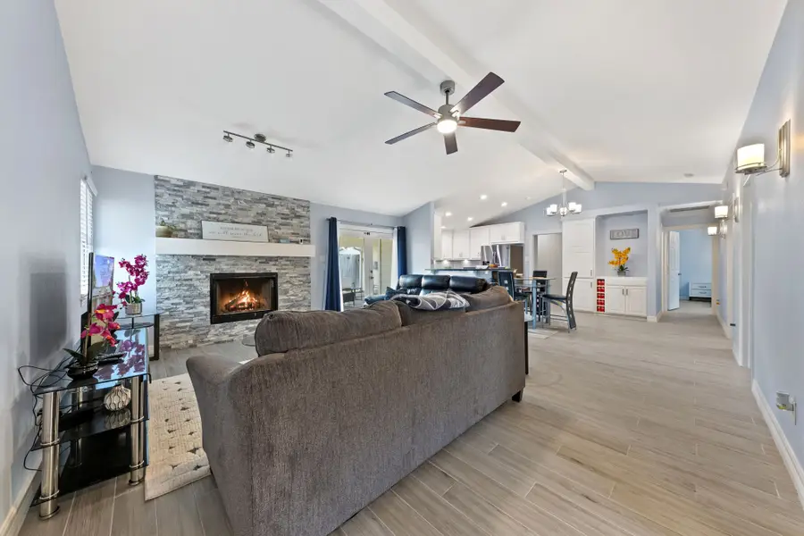 2104 Statler Drive, Carrollton, TX 75007 - Image #3