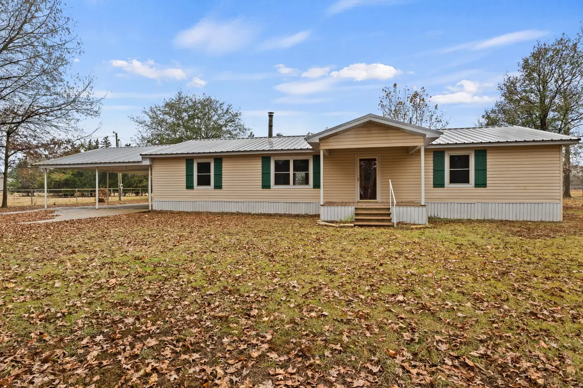 2638 SE County Road 4115, Mount Vernon, TX 75457 - #1