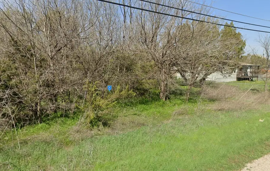 3304 Hilltop Road, Granbury, TX 76048 - Image #2
