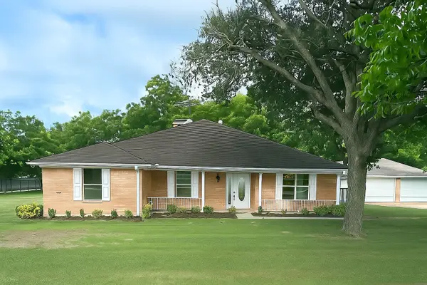 224 Lake By Drive, Seven Points, TX 75143