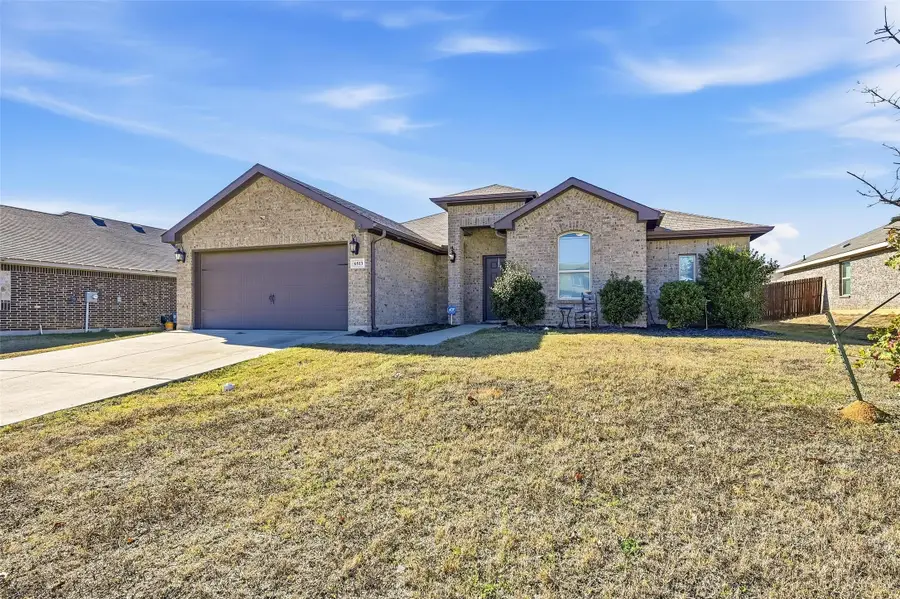 6513 Boot Jack Drive, Burleson Joshua, TX 76058 - Image #2