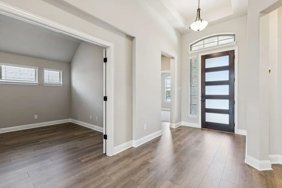 720 Cherry Bark Trail, Waxahachie, TX 75165 - Image #2