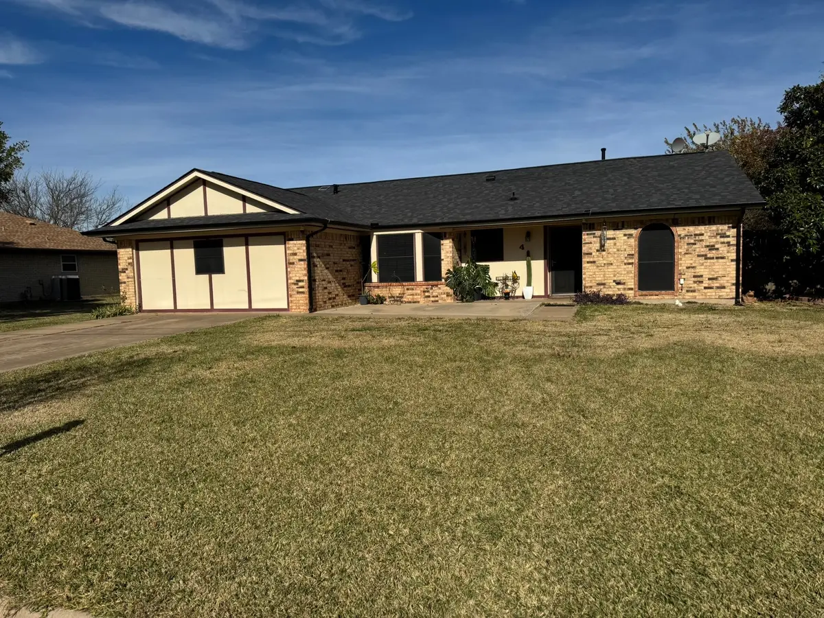 4 Finley Circle, Krum, TX 76249 - Image #1
