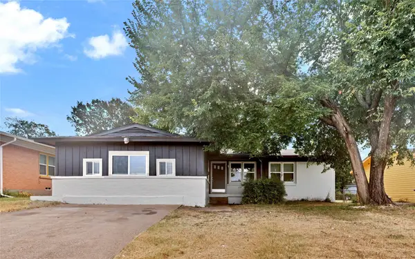 4208 Huckleberry Circle, Dallas, TX 75216