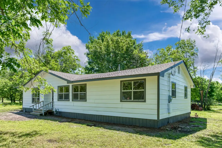 103 Ivy Street, Goodlow, TX 75144 - Image #3